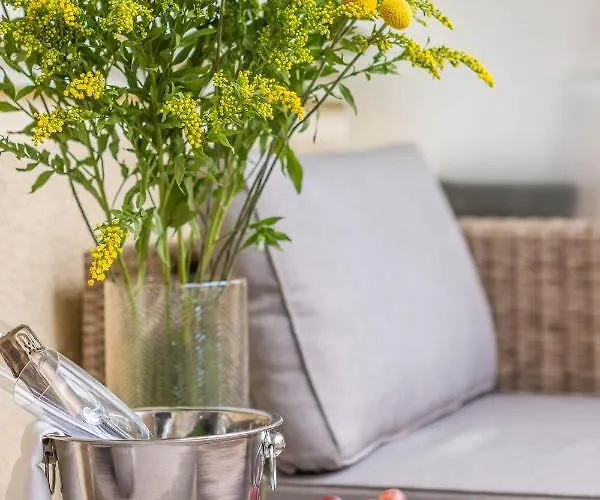 Meiles Aleja - - By Hello Sea Homes *